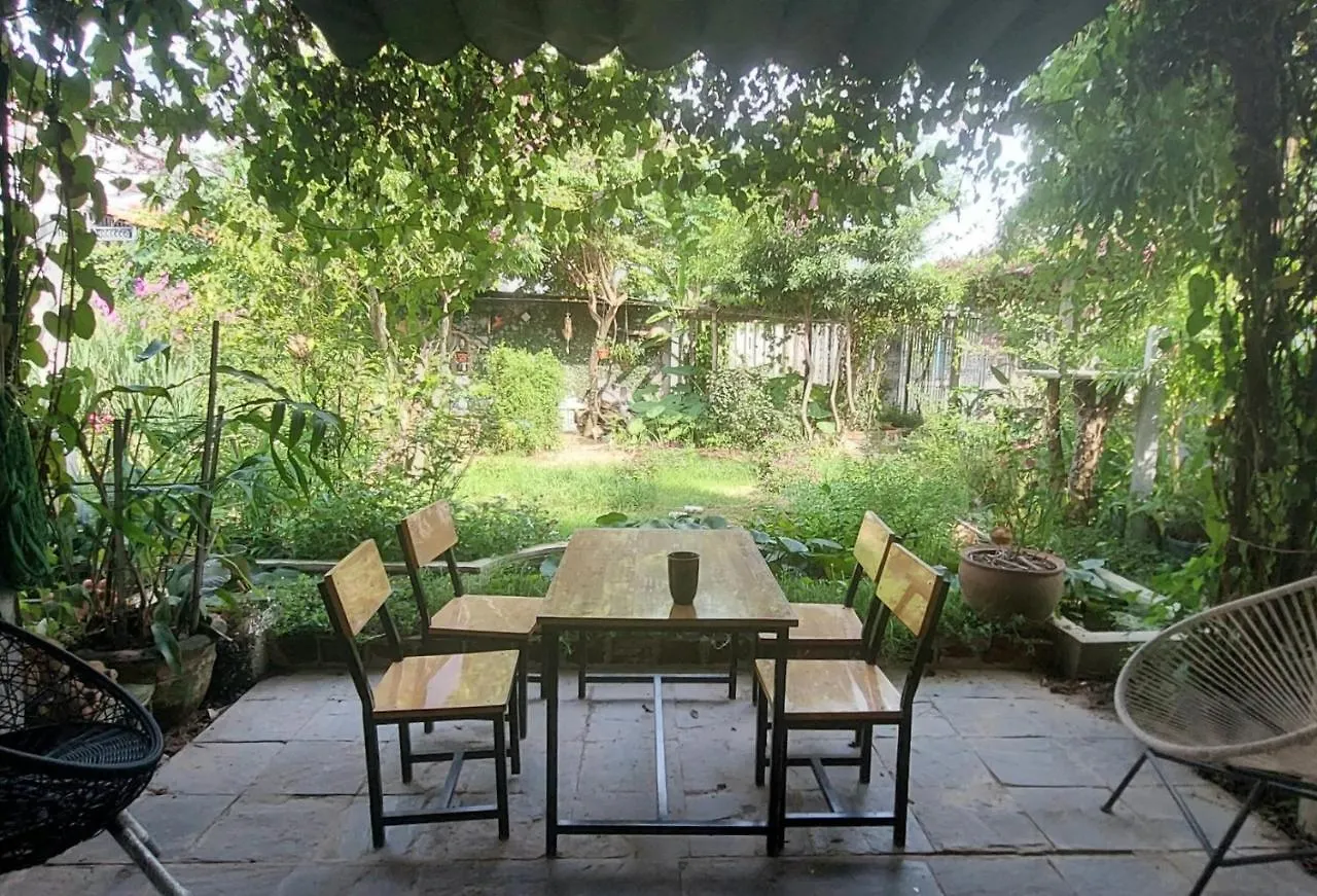 Vom Vom Garden House Apartment Da Nang 0*,  Vietnam